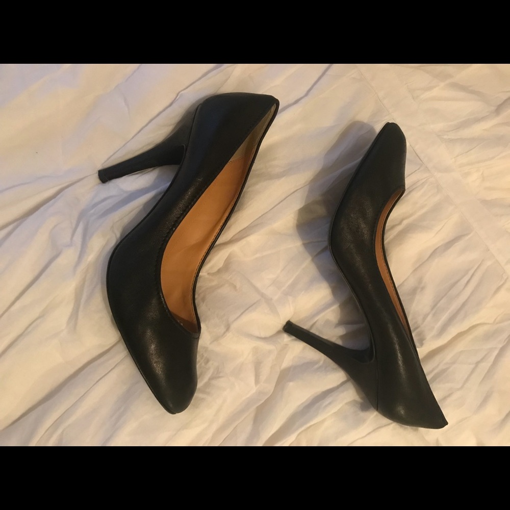 J crew black leather pumps